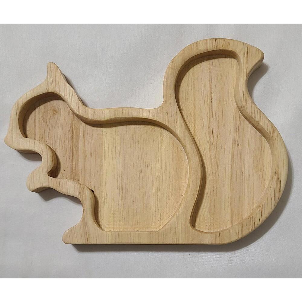 Wooden Squirrel Shaped  Platter Animal Cheese Dessert Serving Tray Charcutterie
